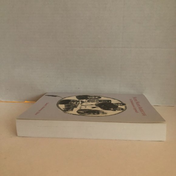 Native North Americans: An Ethnohistorical Approach Paperback – 1994 - Picture 7 of 16